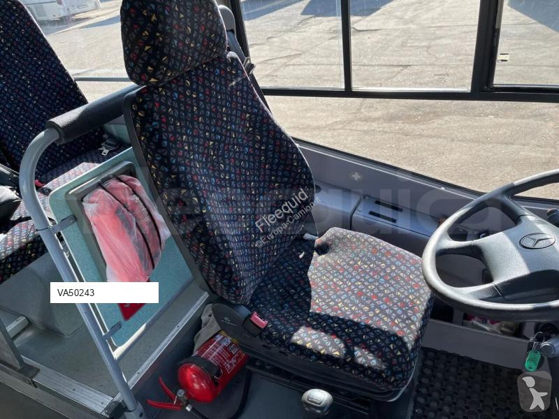 باص Mercedes Conecto
