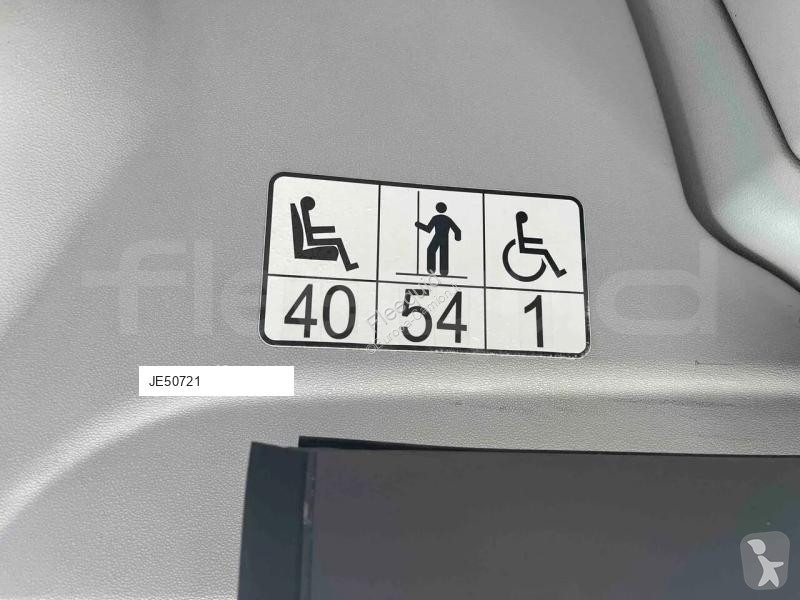 باص Mercedes