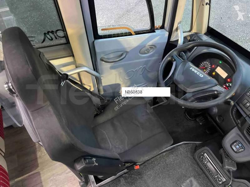 باص Iveco Ferqui