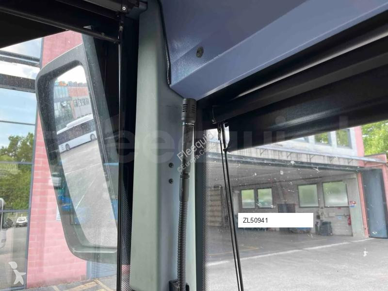 باص Iveco