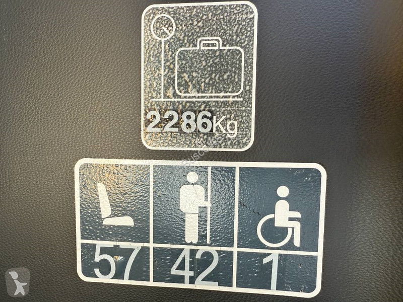 باص Mercedes L