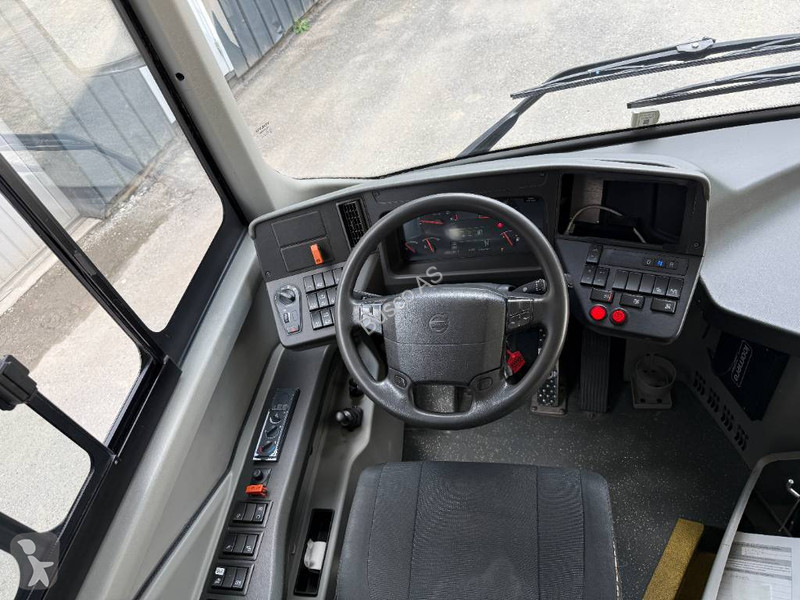 Autobús Volvo LE.