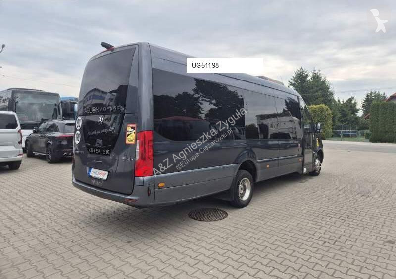 باص Mercedes SPRINTER 519