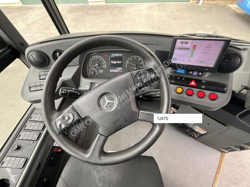 باص Mercedes O 530 G