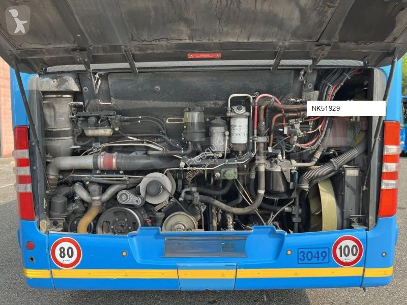 Autobús Mercedes