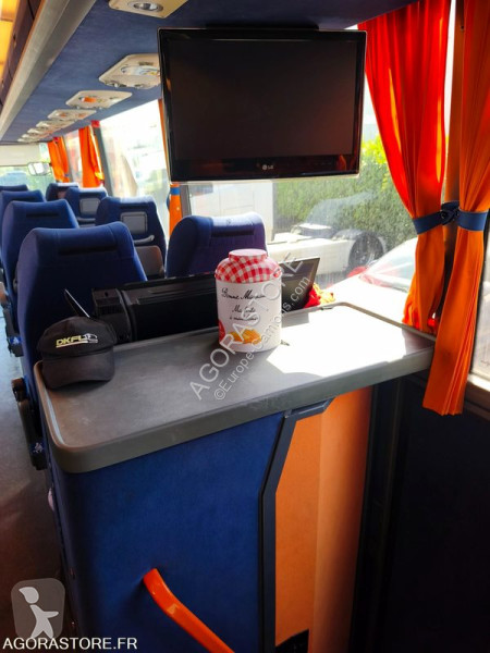 Autobussen Van Hool 916