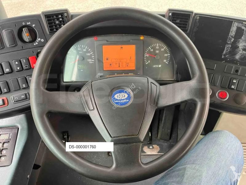 Autóbusz Iveco Heuliez Gx127