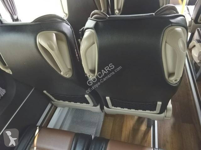 Veicolo commerciale Mercedes 519 18+1+1 VIP