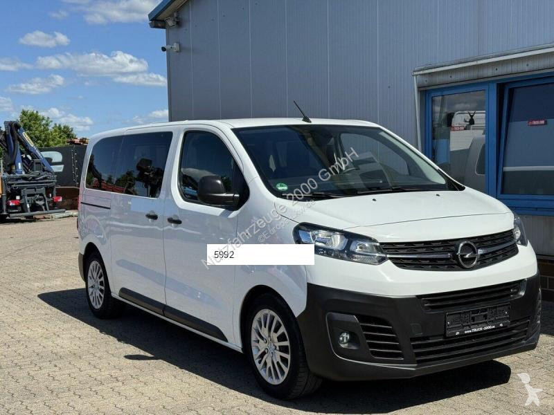 Autobus Opel