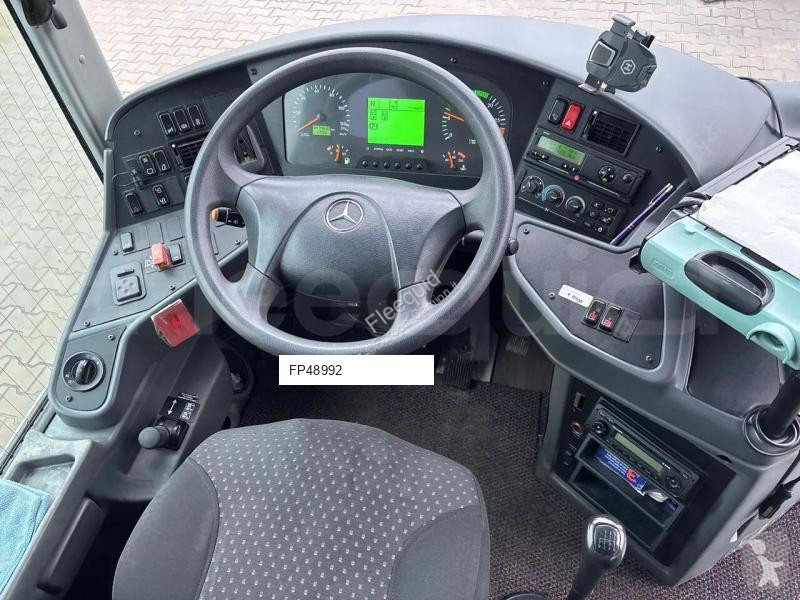 باص Mercedes