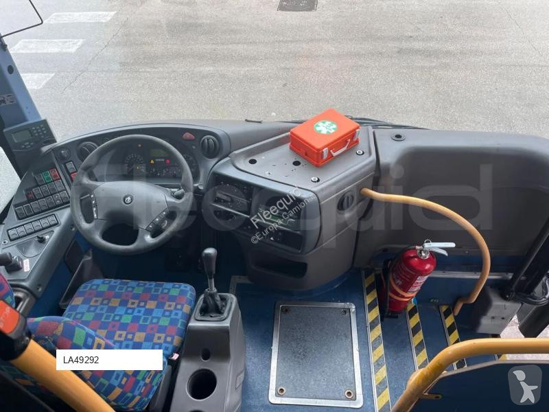 باص Iveco Recreo