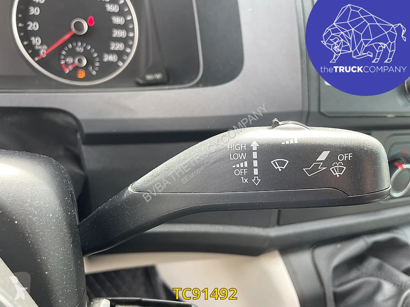 Véhicule utilitaire Volkswagen L1H1 5-PLACES