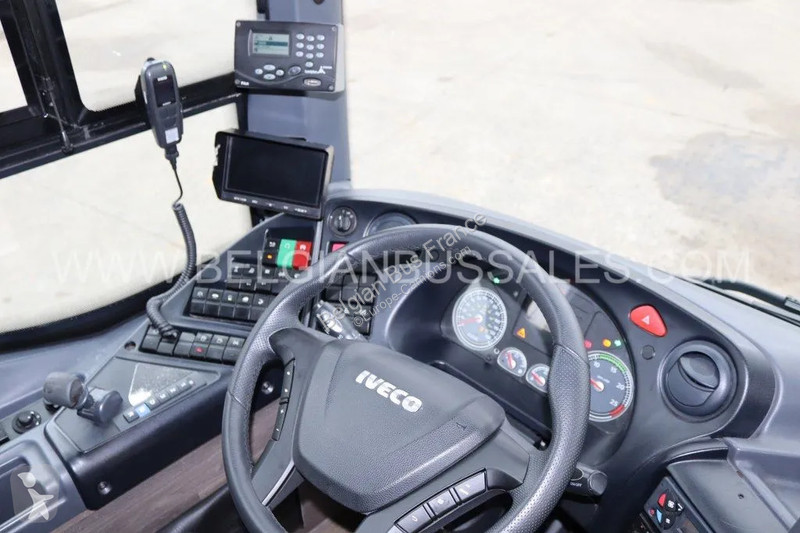 باص Iveco H / Airco / with handicap Lift / 415...