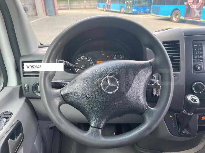 باص Mercedes