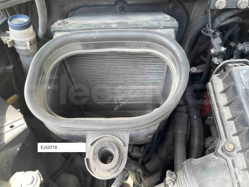باص Iveco Ferqui