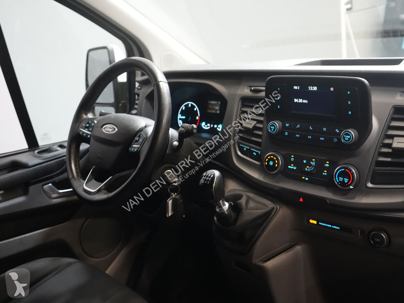 Užitkové vozidlo Ford Tourneo 2.0 TDCI €...