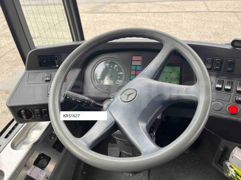 باص Mercedes