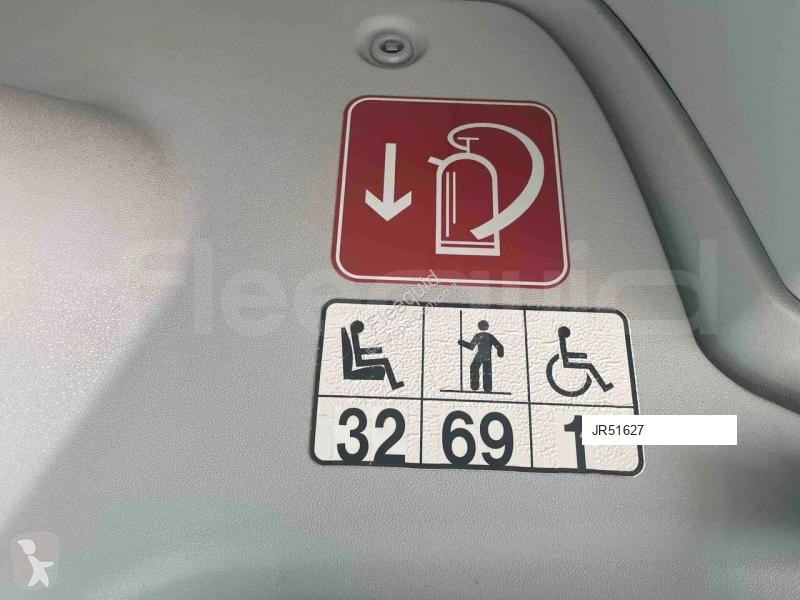 باص Mercedes