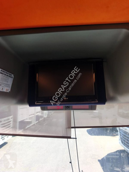 Autobussen Van Hool 916