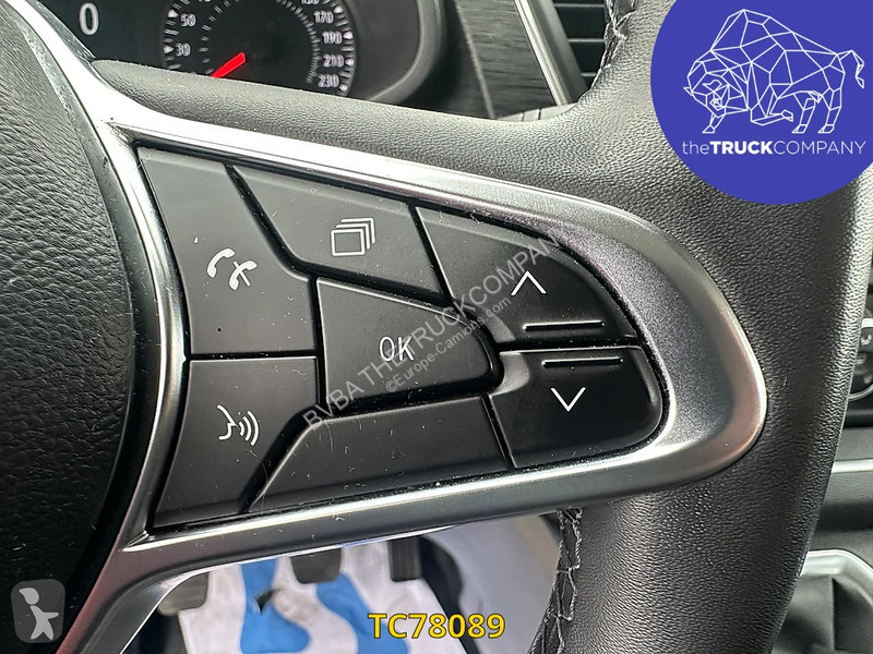 Užitkové vozidlo Nissan 2.0 DCI - MINIBUS - 9...