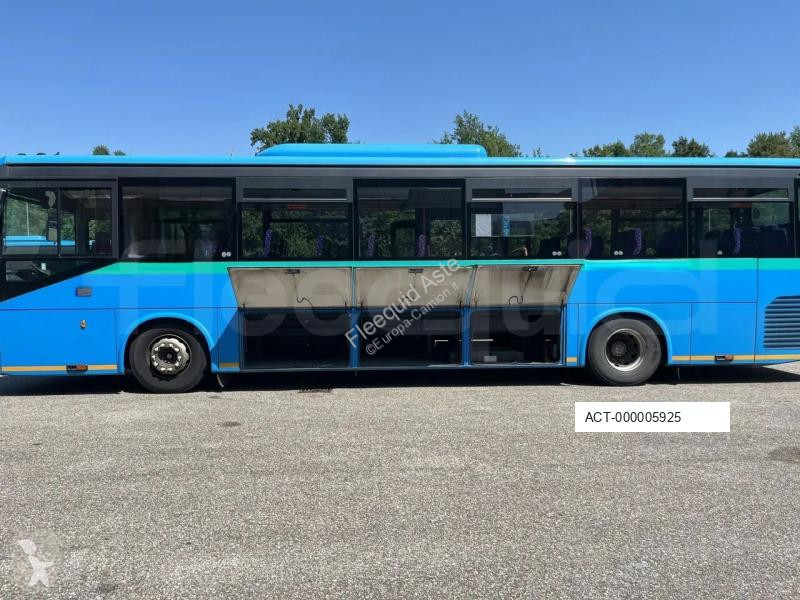 Autobuz Iveco