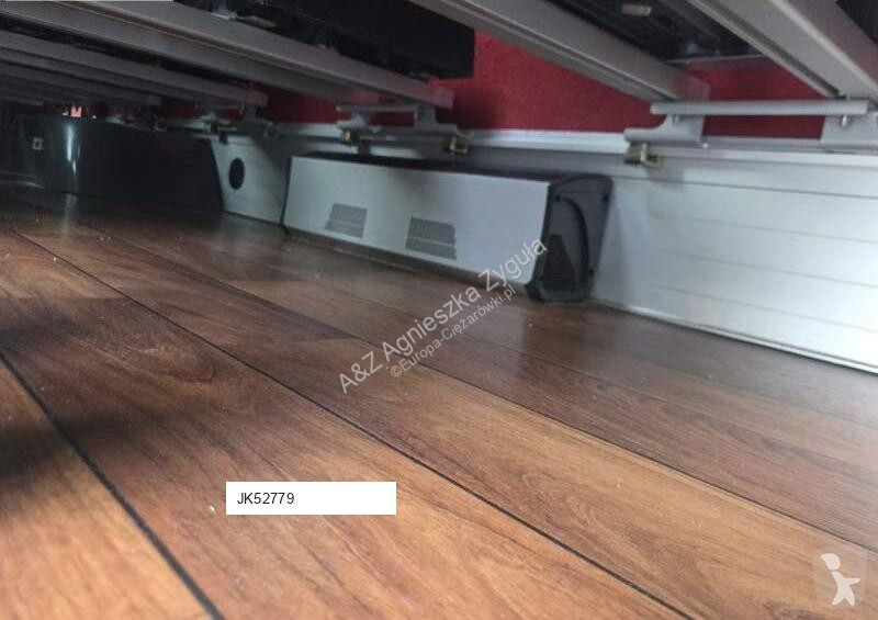 Véhicule utilitaire Mercedes SPRINTER 516 TRANSFER