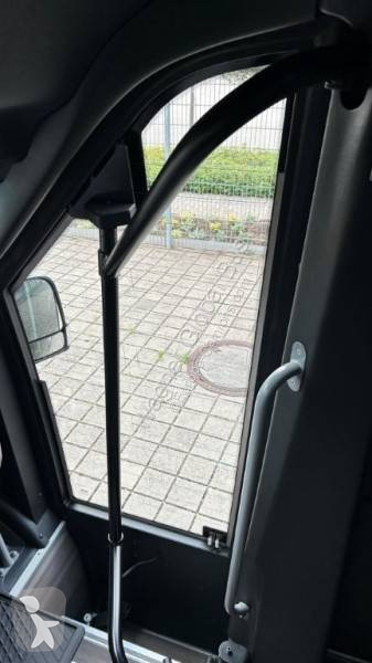 Autobus Mercedes 517 Multi neuf sur commande