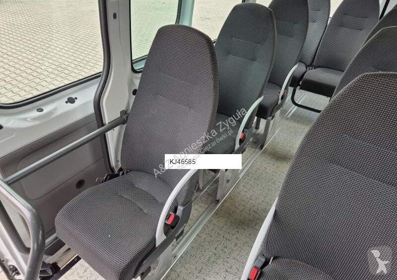 Autobuz Mercedes