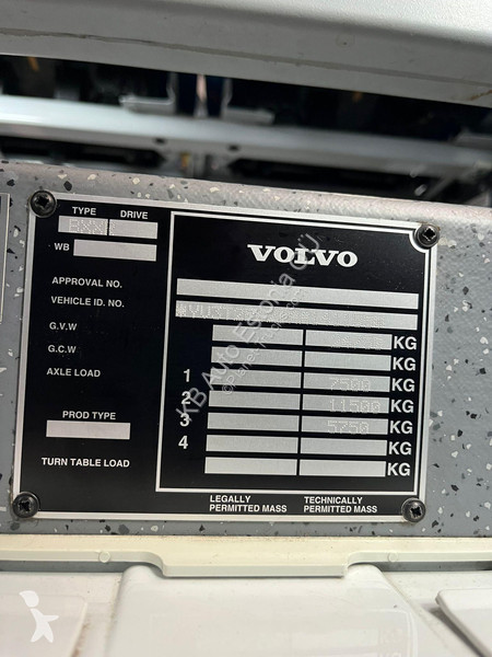 Buss Volvo B13R Vest Horisont 6x2*4 AC /...