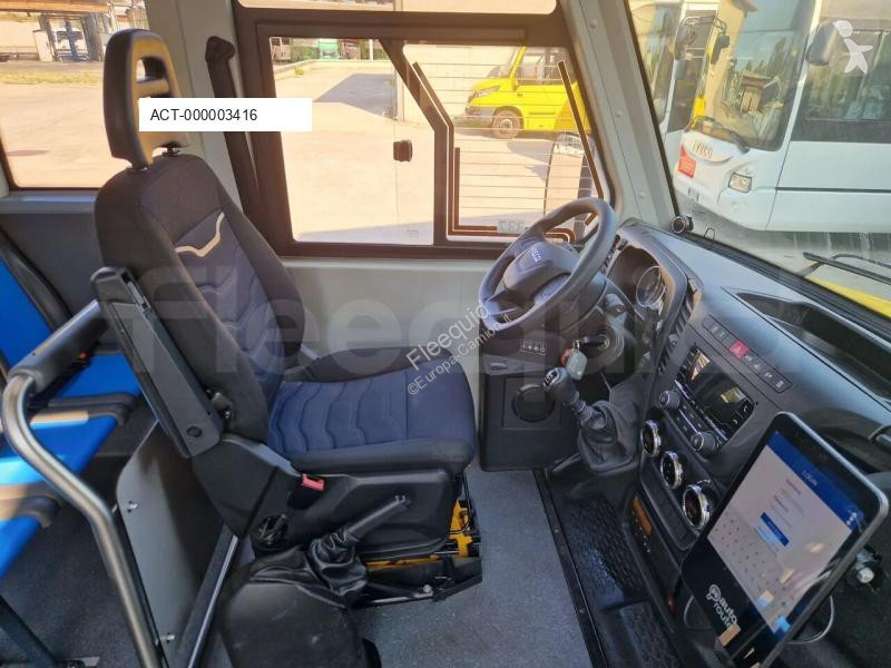 Autobussen Iveco Indcar