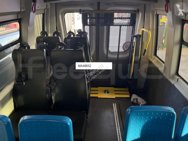 Autobus Iveco Daily