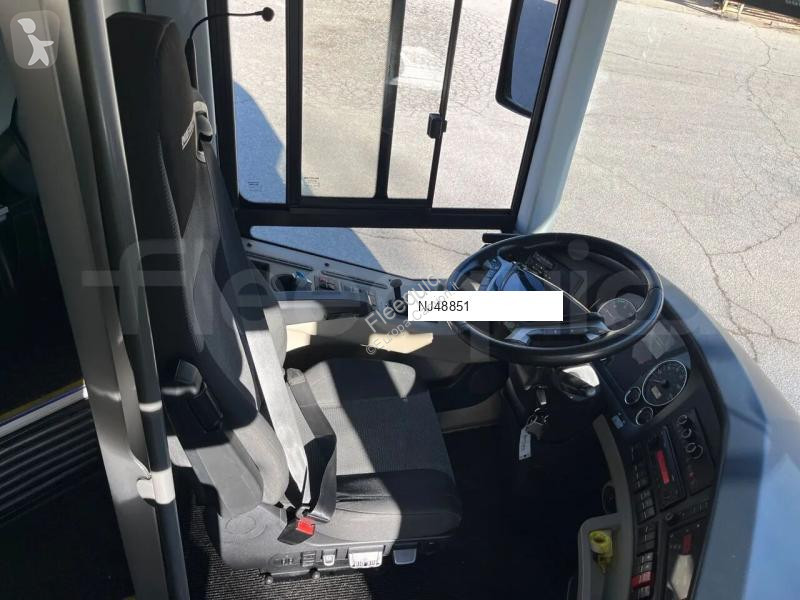 باص Neoplan Skyliner