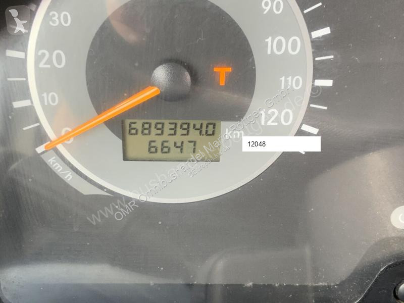 باص Mercedes O 530