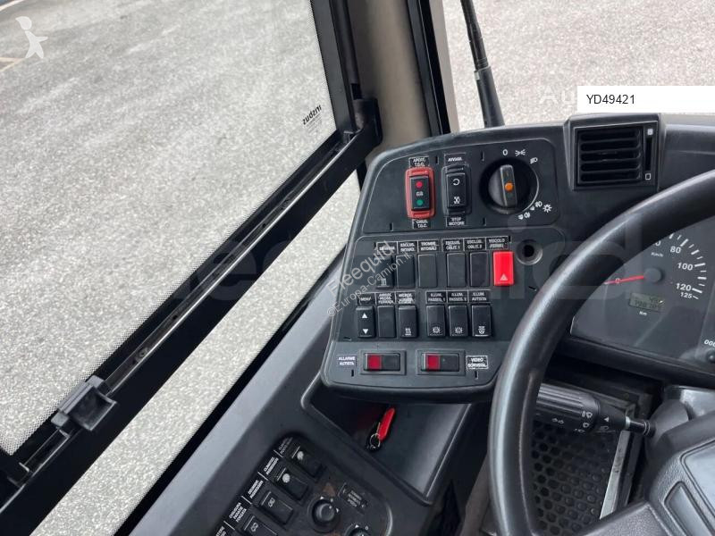 باص Irisbus