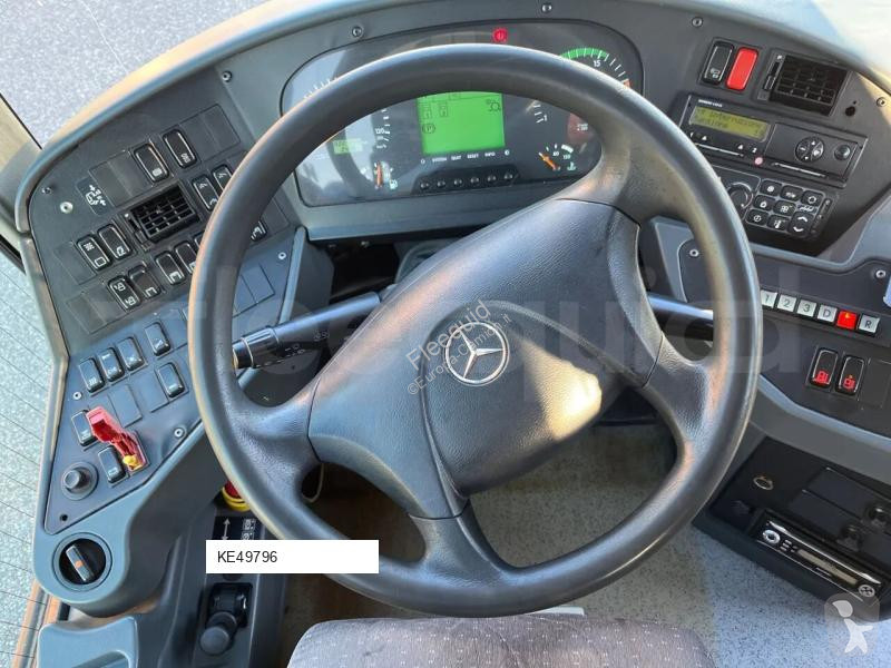باص Mercedes