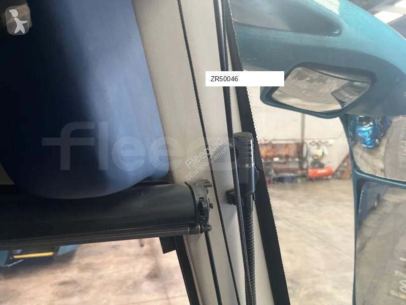باص Irizar i6
