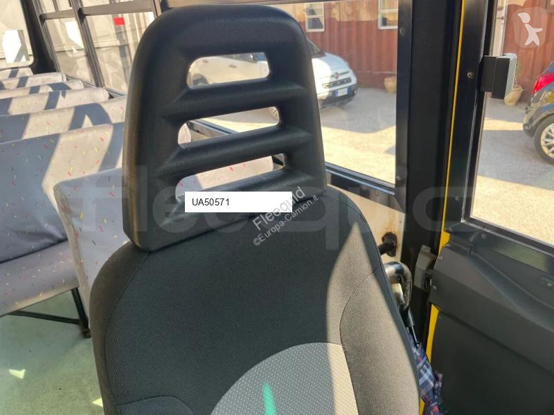 باص Iveco Cacciamali