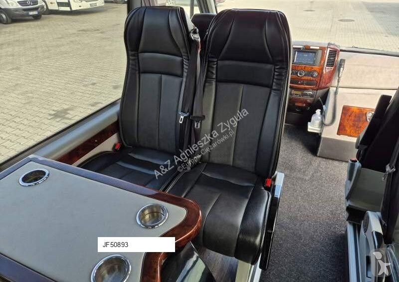 باص Mercedes SPRINTER 519