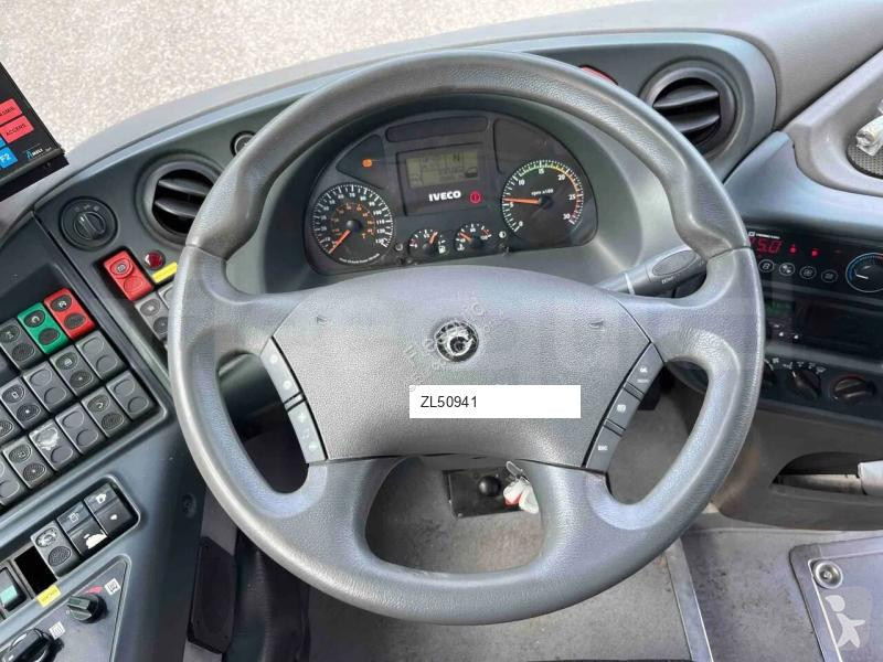 باص Iveco