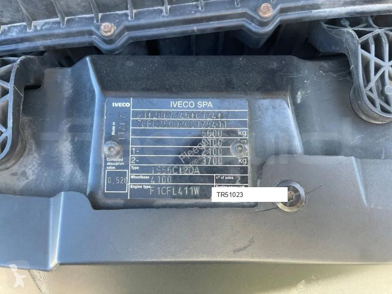 باص Iveco Ferqui