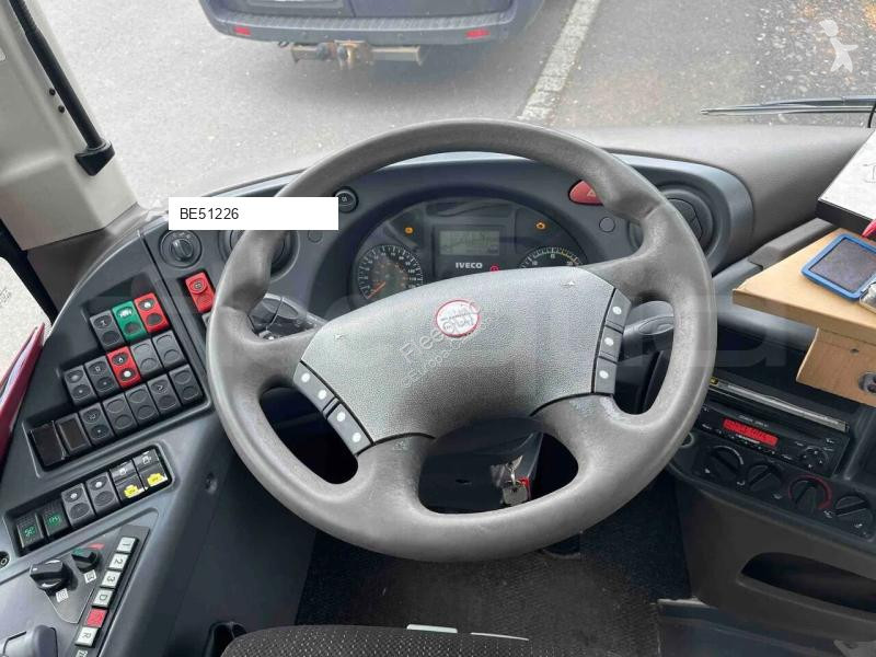 باص Iveco