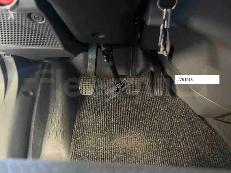 باص Iveco