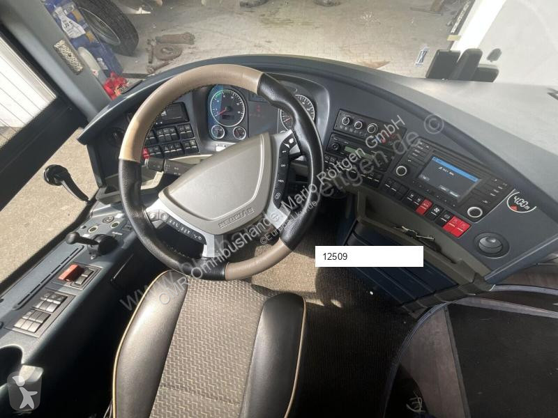 باص Neoplan Skyliner L