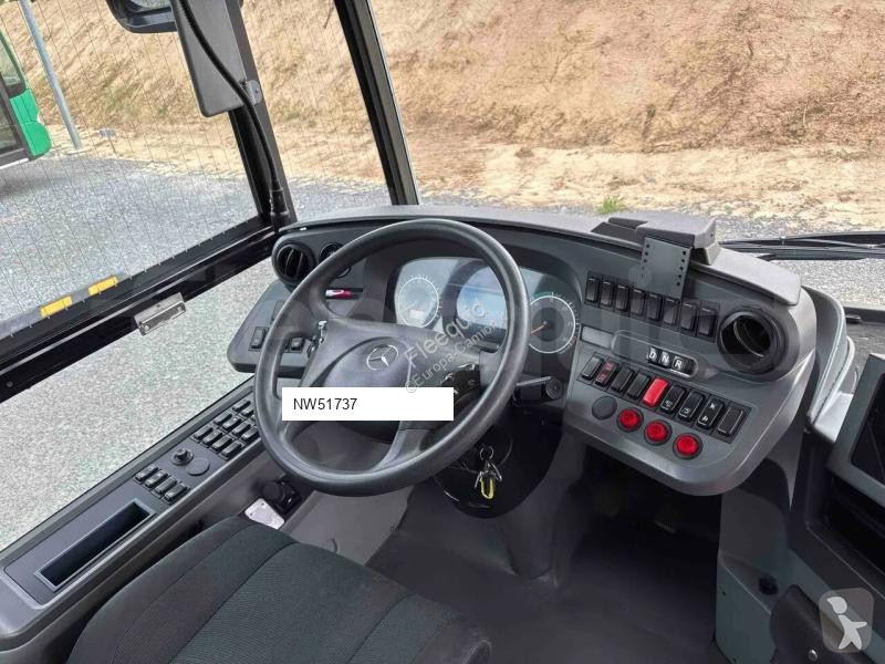 Autobussen Mercedes