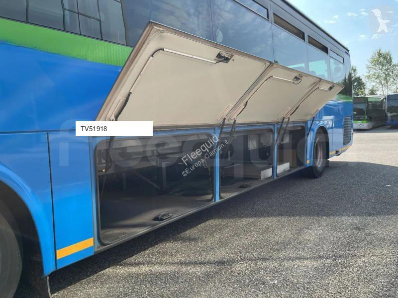 باص Iveco