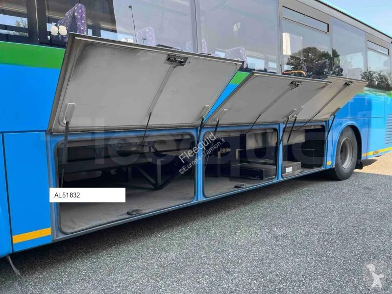 باص Iveco