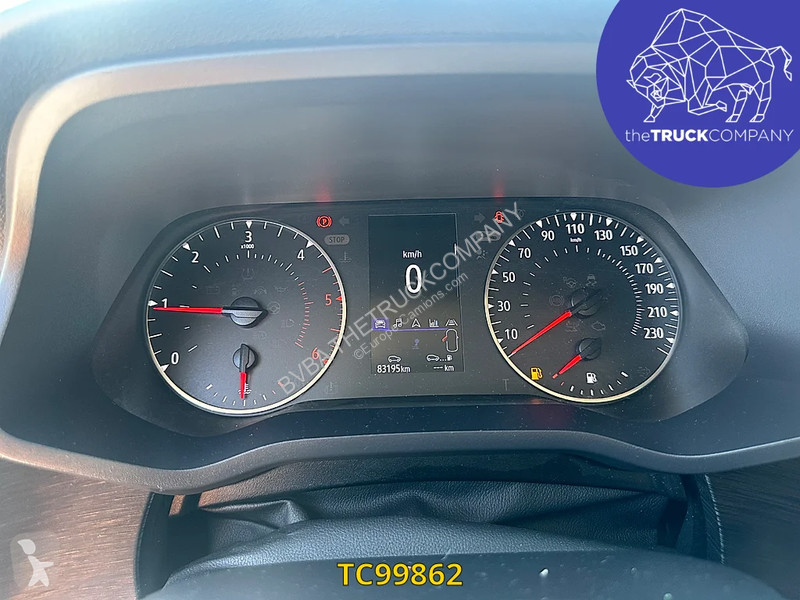 Véhicule utilitaire Nissan 2.0 DCI - MINIBUS -...