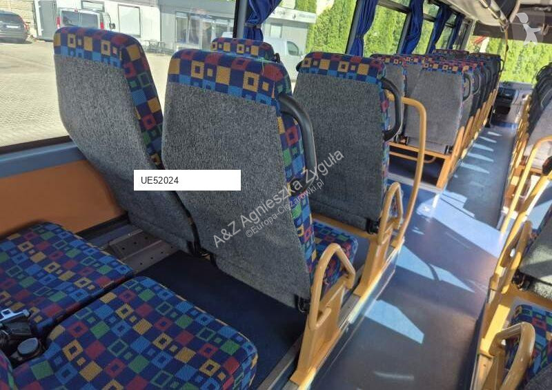 Autobussen Irisbus RECREO