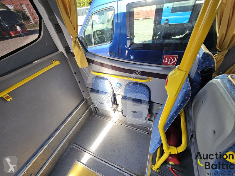 Autobuz Mercedes