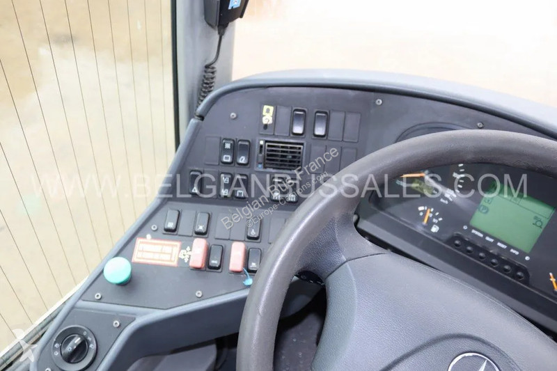 Autobús Mercedes ME / 12,98m / Lift